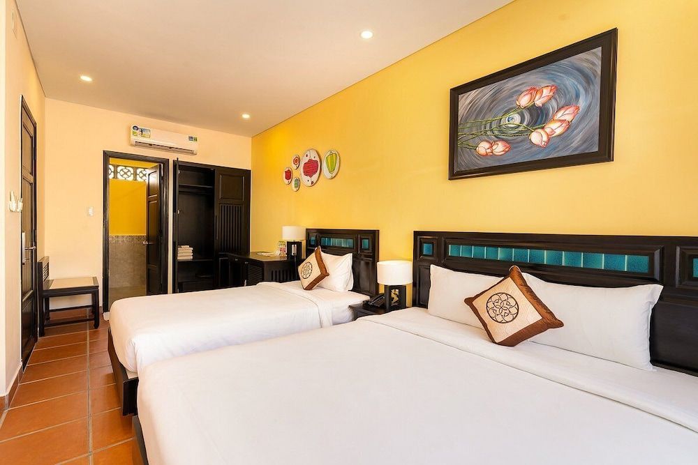 Family Triple Room, Courtyard View