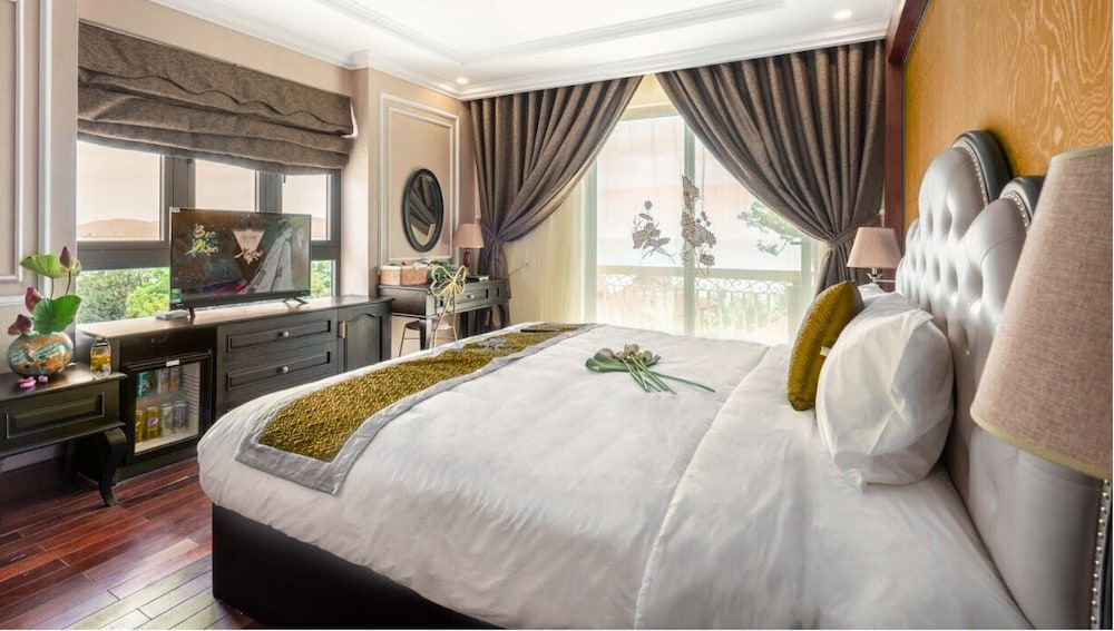 Suite, Sea View