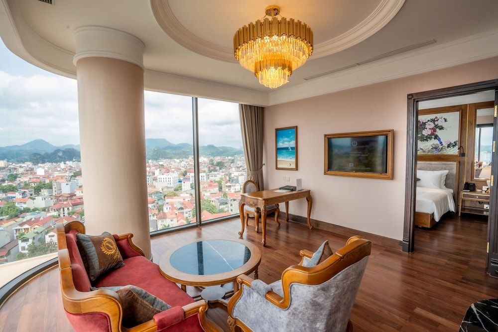 Imperial Hotel Lang Son Studio Suite, 1 Bedroom, Lake View 3