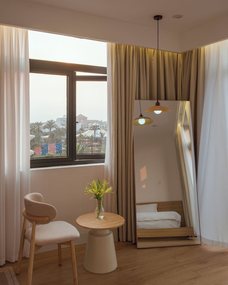 Homestay & Hotel Concept Maison Deluxe Room, Balcony 3