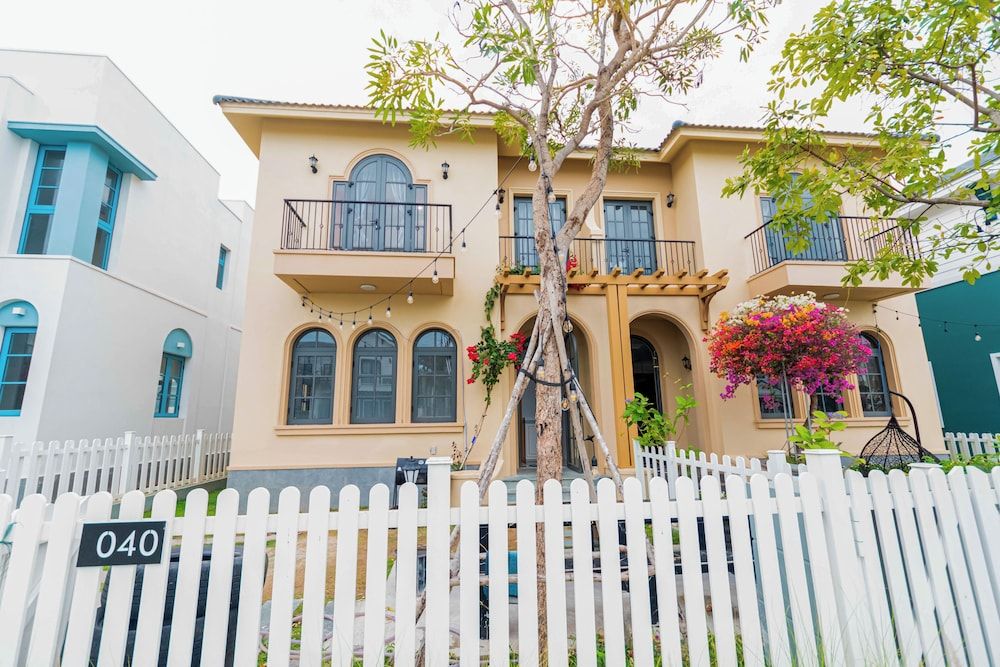 Luxury Villa, 4 Bedrooms, Garden View