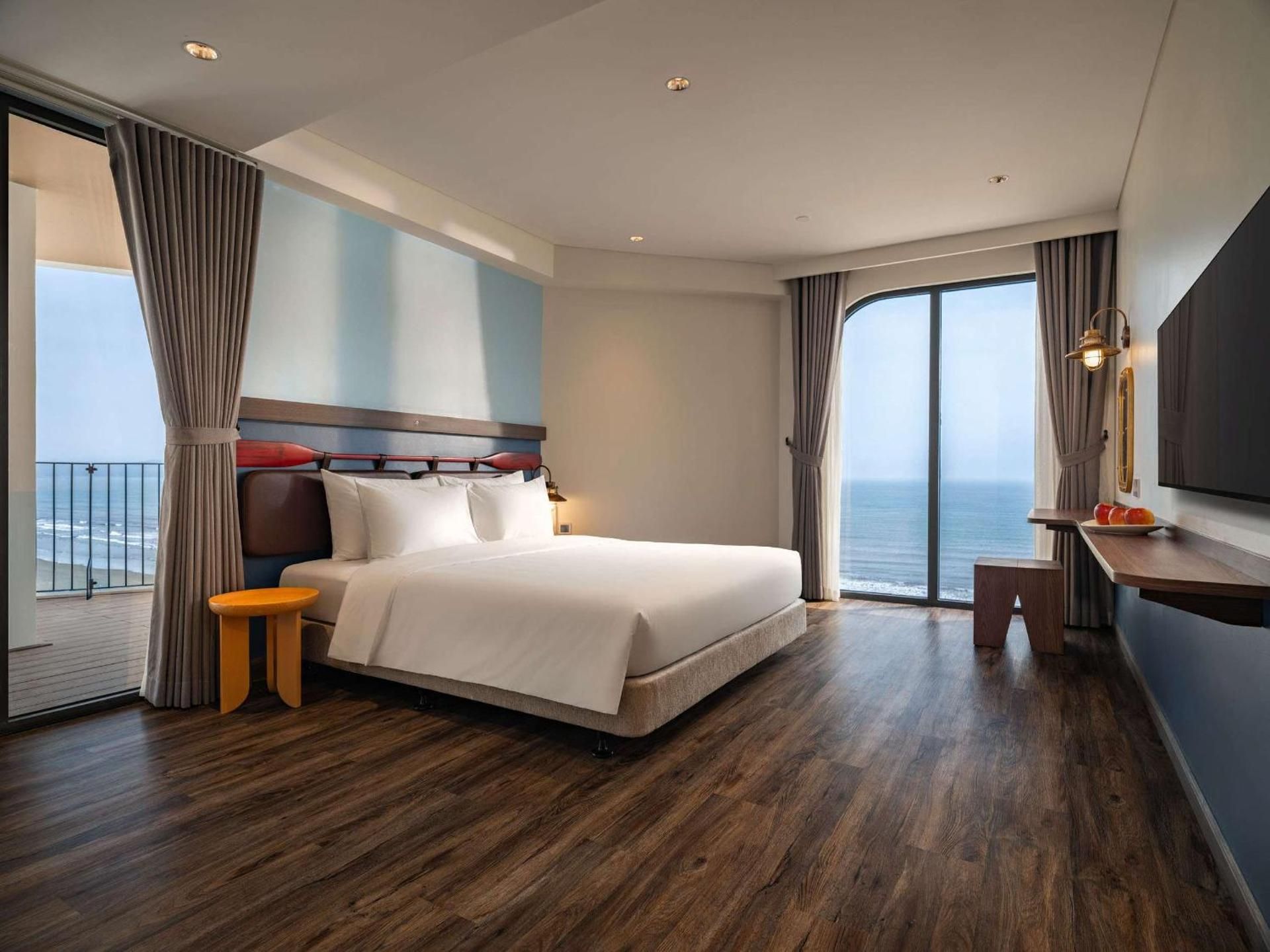 Family Room with Sea View