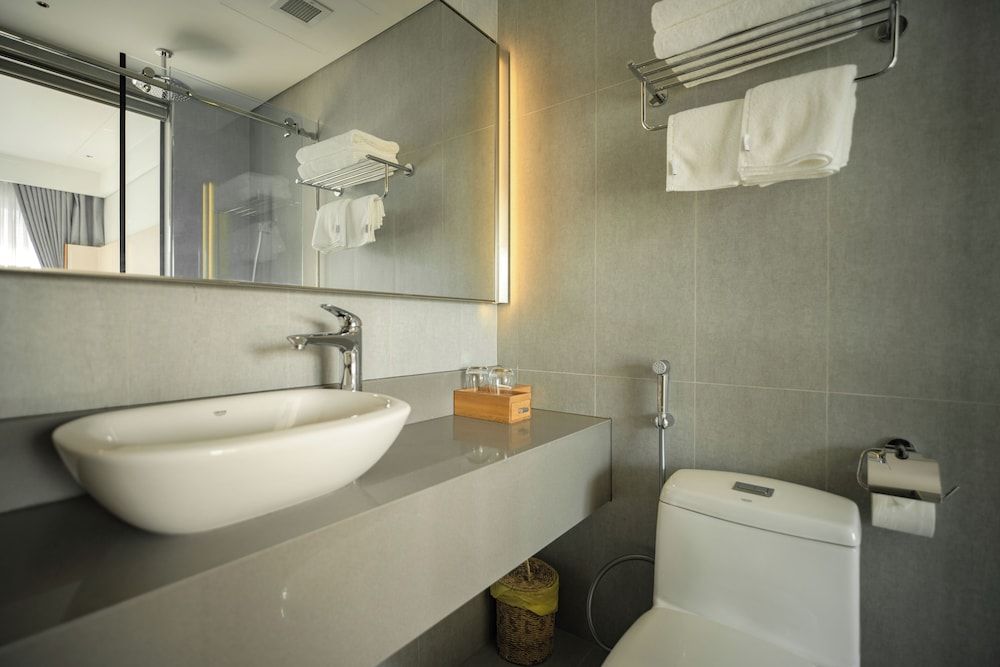 A'Dor Hotel & Spa Deluxe Room, Multiple Beds, Balcony, City View 8