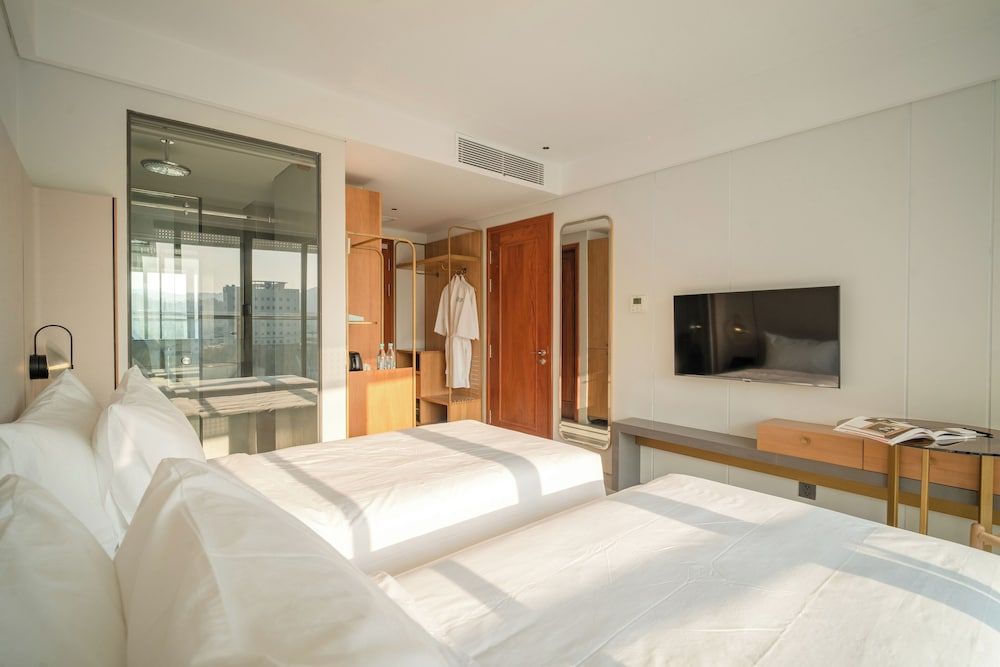 A'Dor Hotel & Spa Deluxe Room, Multiple Beds, Balcony, City View 4