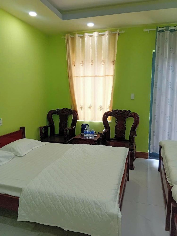 MOTEL DONG KHOI Deluxe Quadruple Room (2nd Floor) 3