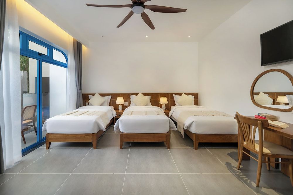 The Linh Coastline Villa Superior Triple Room, Multiple Beds, Pool Access, Pool View