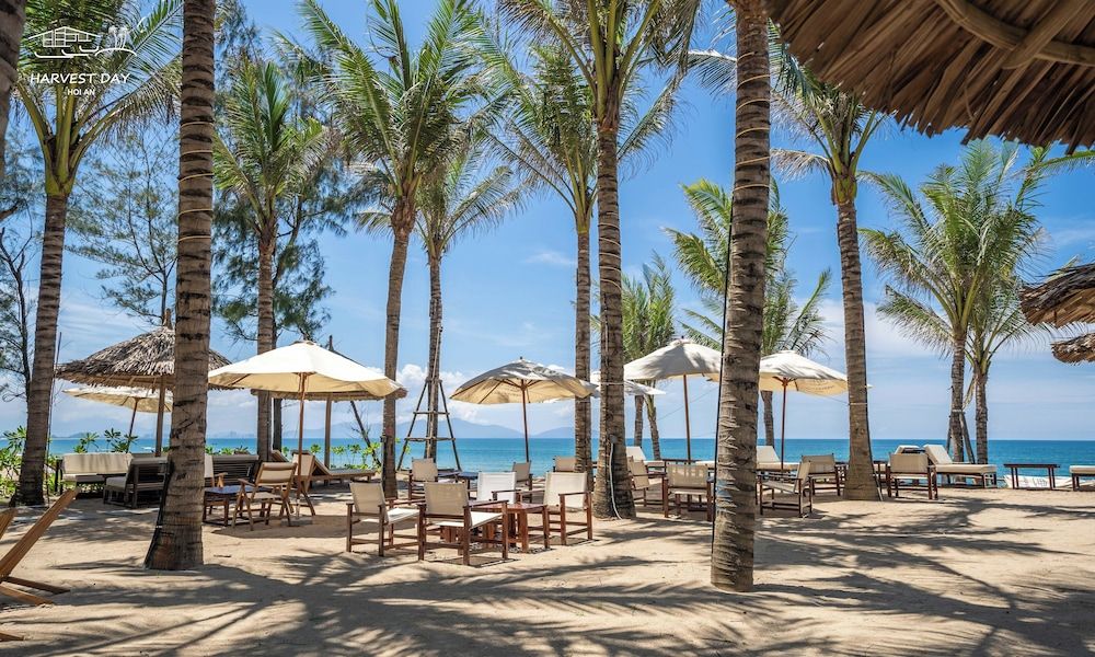 Harvest Day Hoi An Family Room, Courtyard View 9