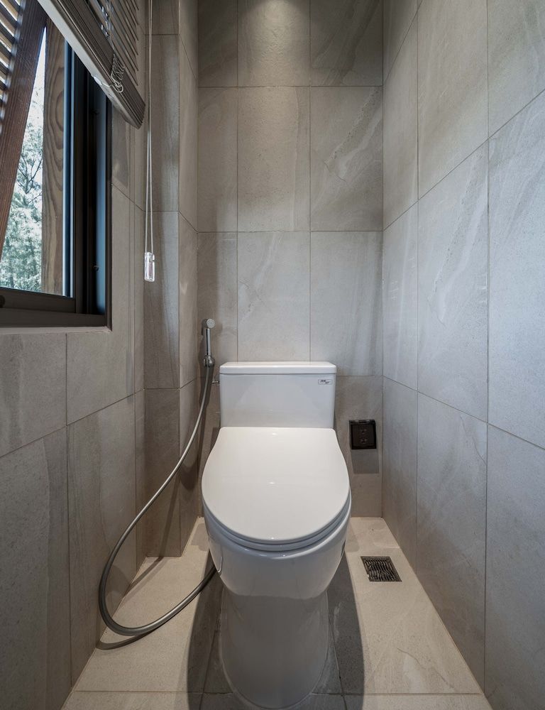 Harvest Day Hoi An Family Room, Courtyard View 7