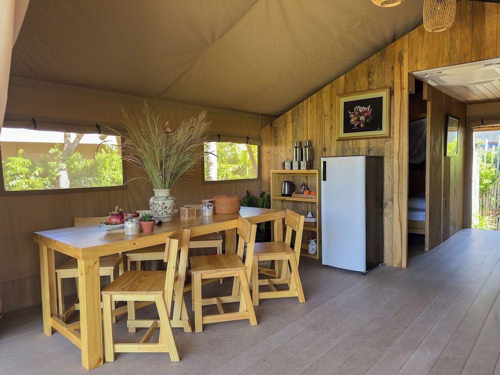 WoCAL Resort Ke Ga Peaceful Tent 5