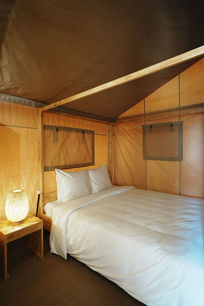 WoCAL Resort Ke Ga Peaceful Tent 2