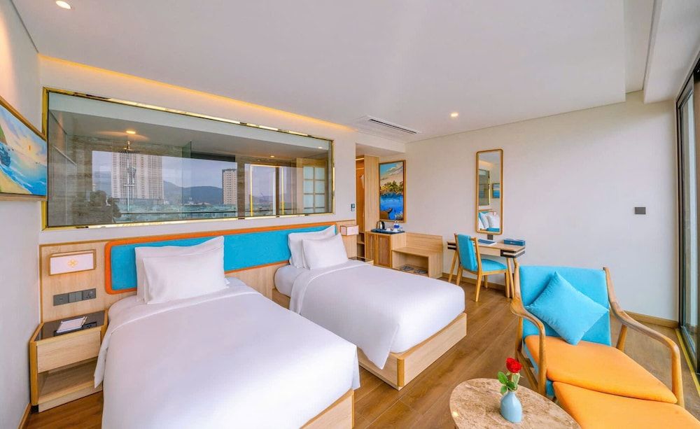 Deluxe Twin Room, Partial Ocean View