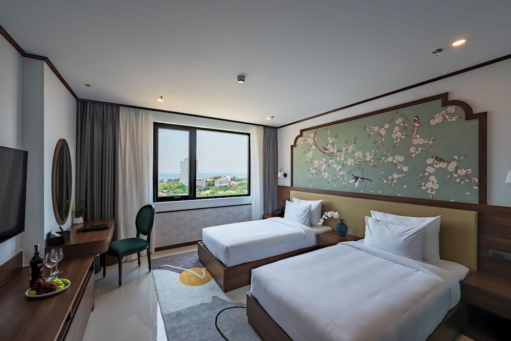 Deluxe Double or Twin Room, City View