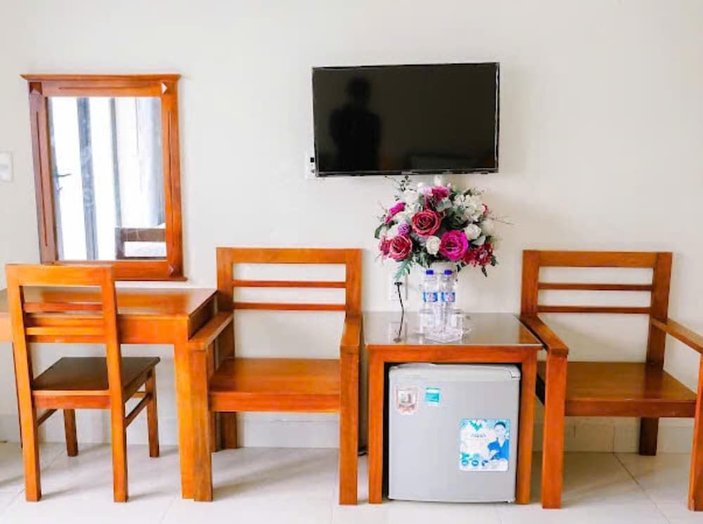 Kinh Bac Hotel Hai Tien Deluxe Twin Room, 2 Queen Beds, City View 5