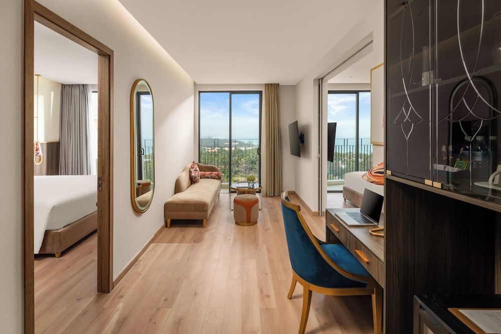 Hoi An Royal Beachfront Resort & Villas Oceanview 2-Bedroom Luxury Suite 9
