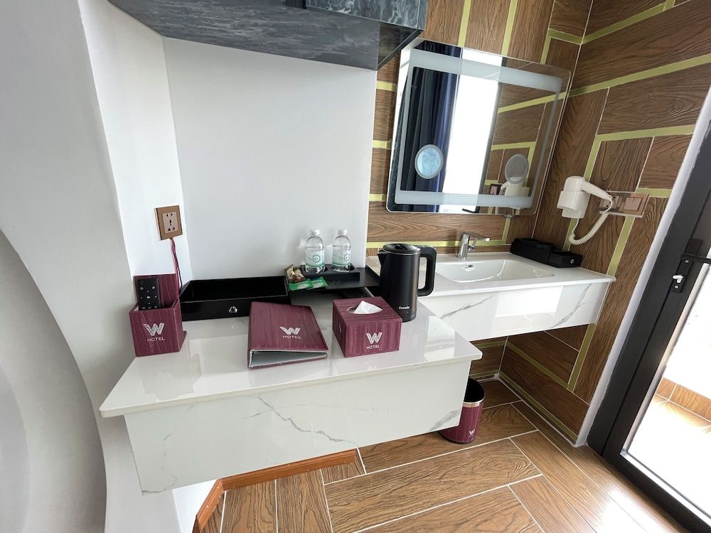 W Premium Nha Trang Family Triple Room, City View 11