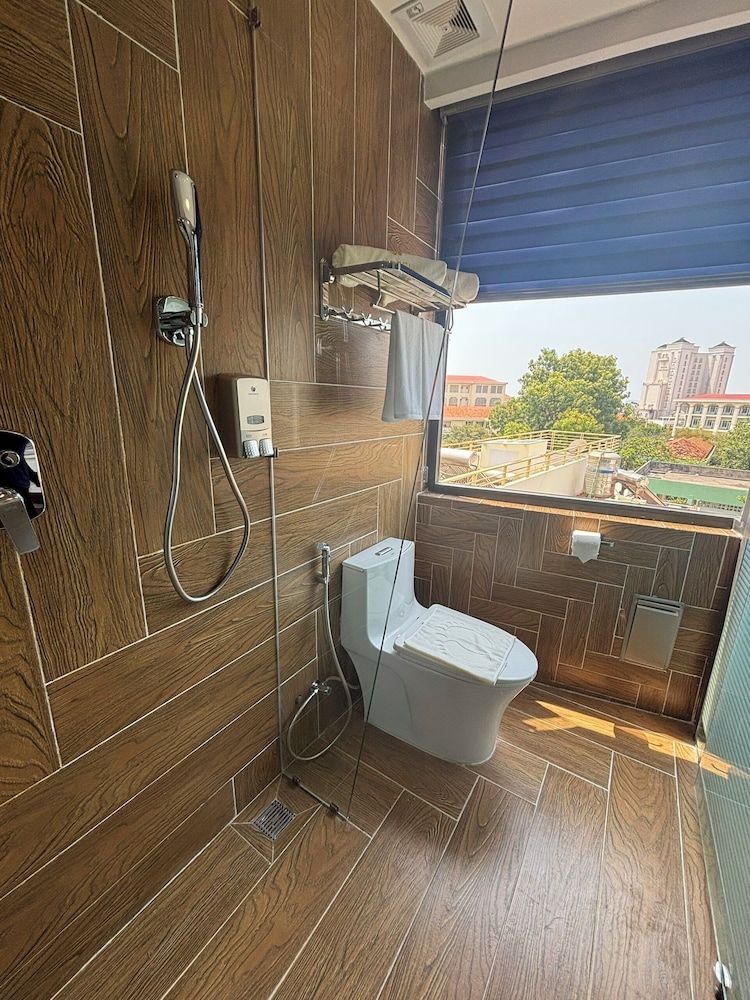 W Premium Nha Trang Superior Double Room, City View 10