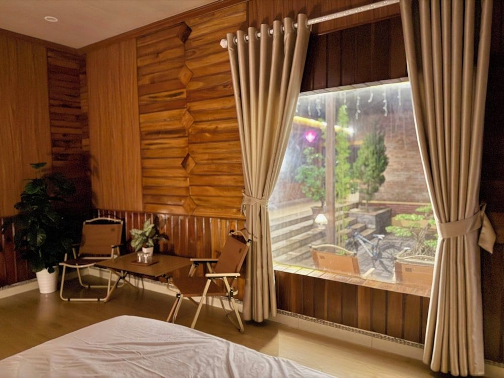 Basic Double Room, Garden View