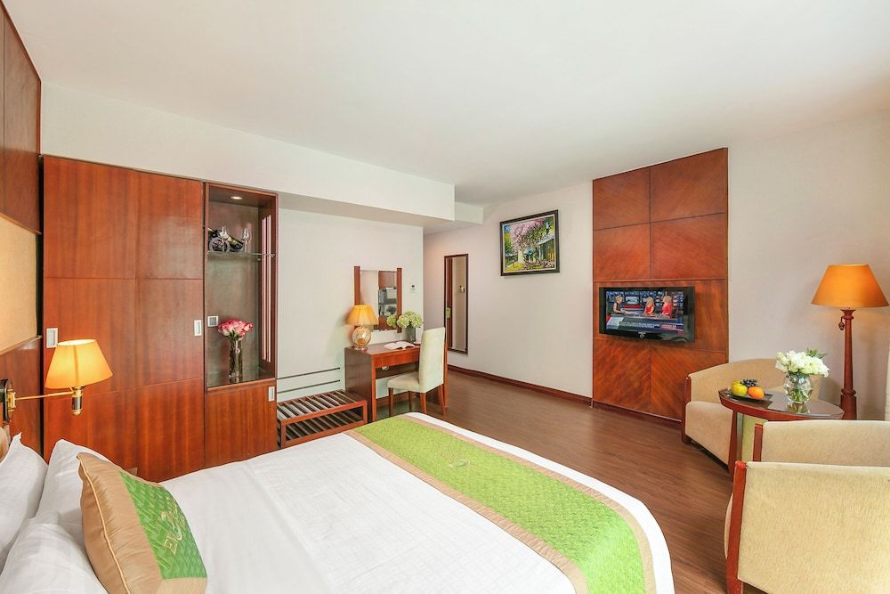 Executive Double or Twin Room, City View