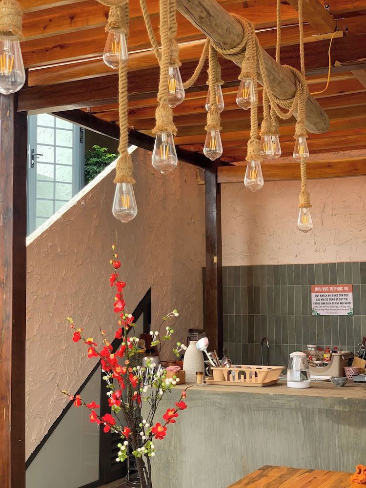 NUBA Homestay and Coffee Buon Ma Thuot Deluxe Double Room, Garden View 14