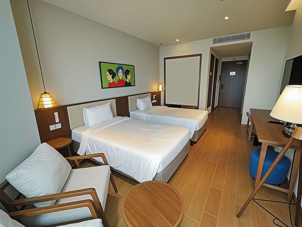 Executive Studio, 2 Twin Beds, Garden View