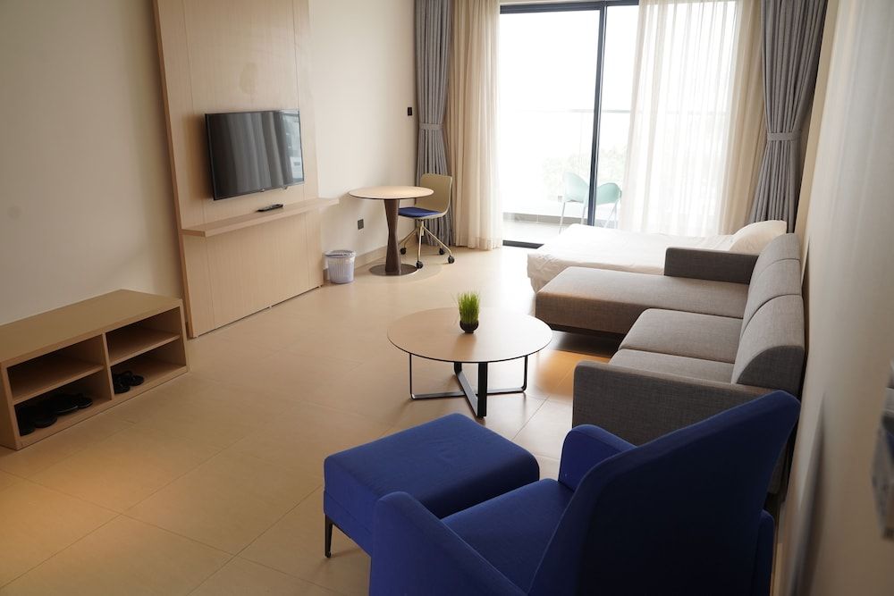 The Lagoon Cam Ranh-Your Perfect Getaway Family Suite, Balcony, Sea View 4