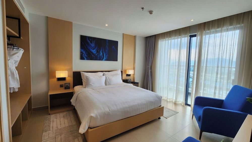 The Lagoon Cam Ranh-Your Perfect Getaway Family Suite, Balcony, Sea View 6