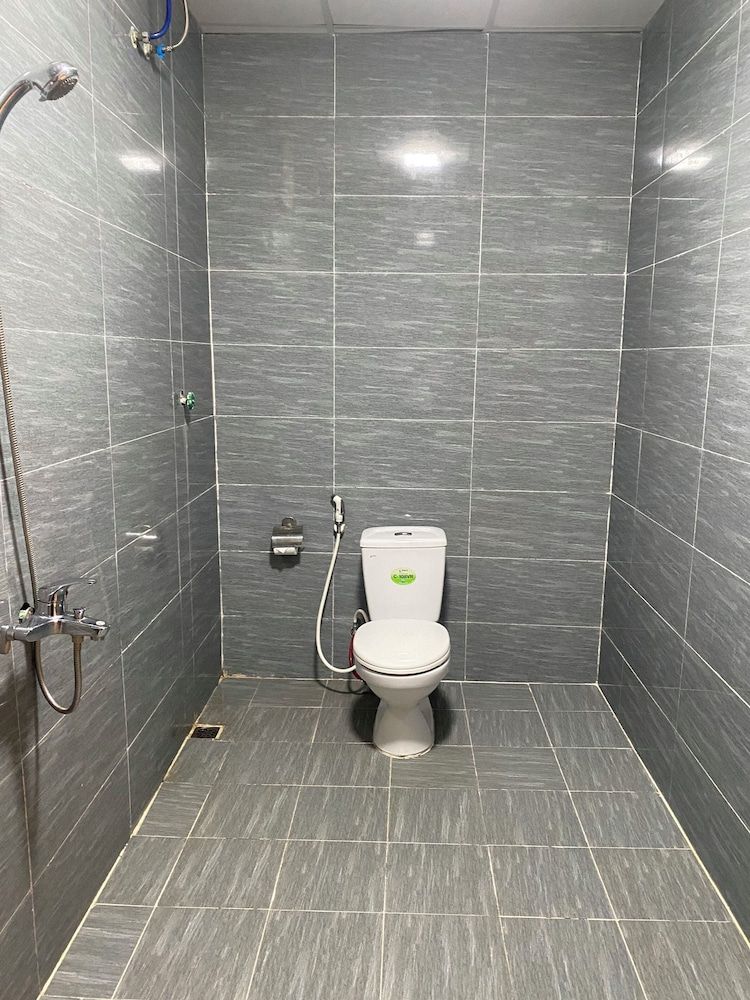 Mini Dien Bien Riverside Hotel - Lang Thai Basic Triple Room, Balcony, River View 4