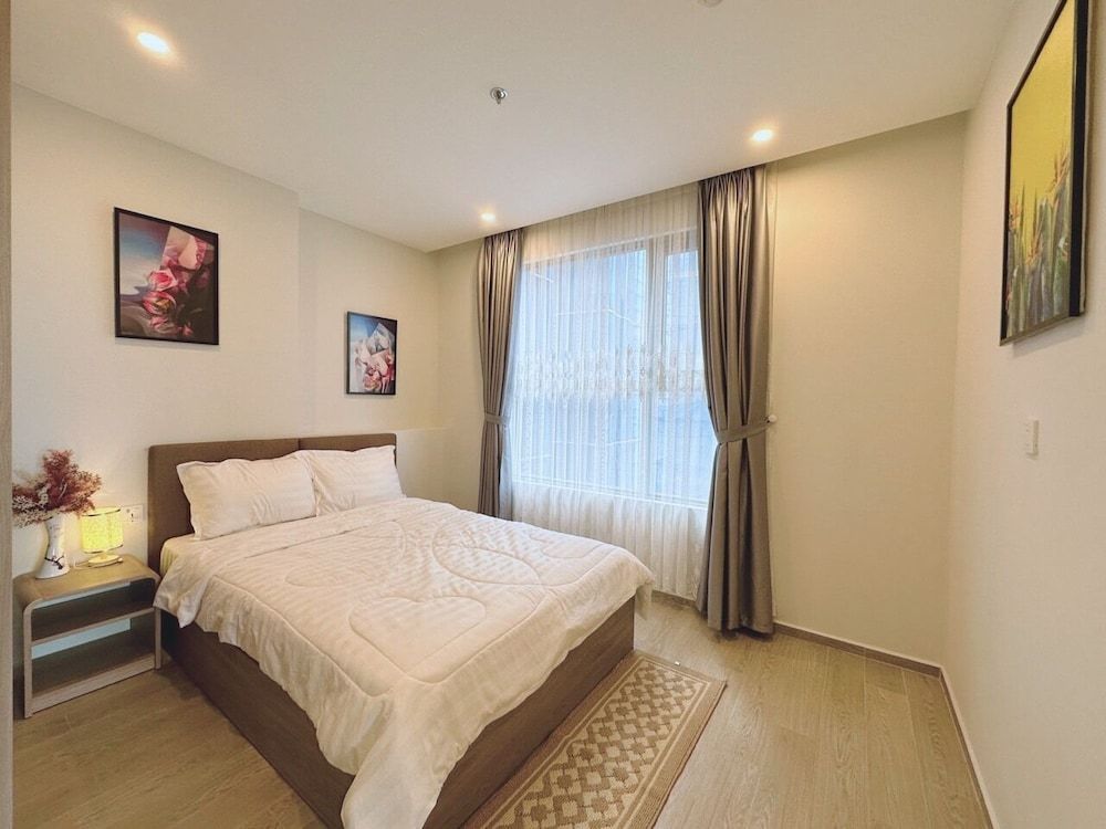 Uyen's Homestay - The Song Vung Tau Deluxe Apartment, 3 Bedrooms, Ocean View 2