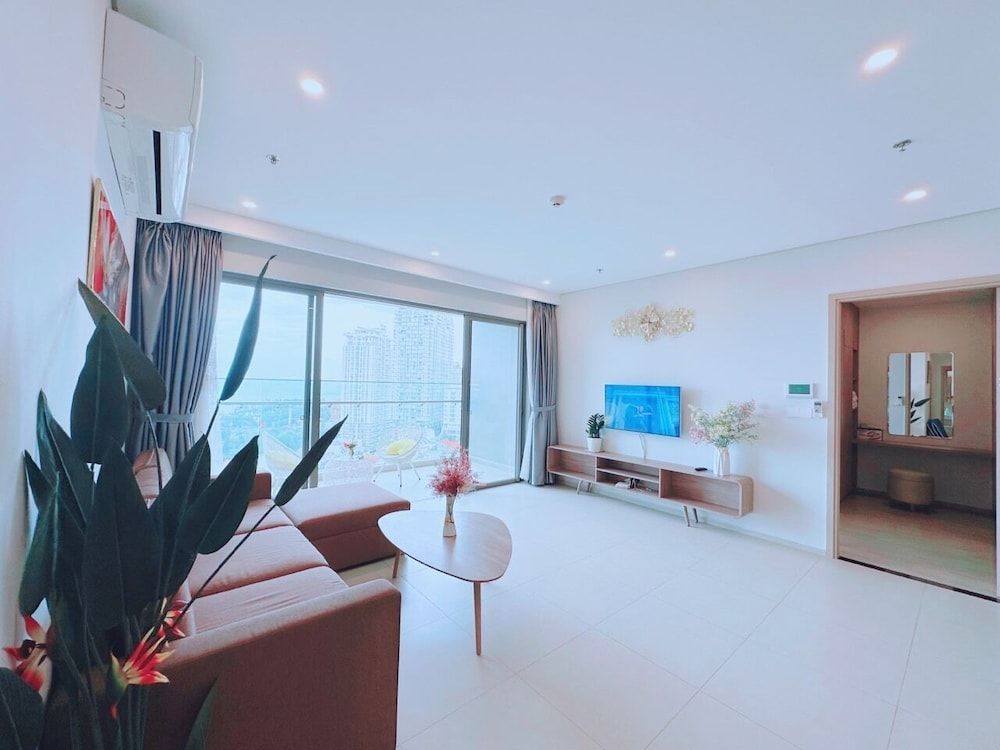 Uyen's Homestay - The Song Vung Tau Deluxe Apartment, 3 Bedrooms, Ocean View 10