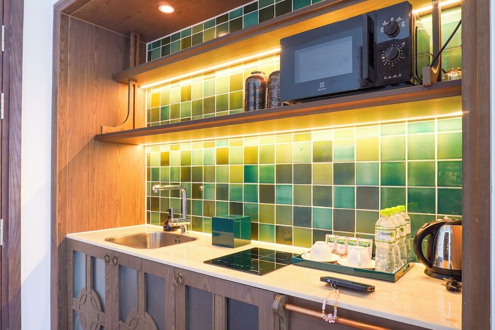 Golden Sands Bayfront Mũi Né Apartment, 2 Bedrooms, Balcony, Beach View 4