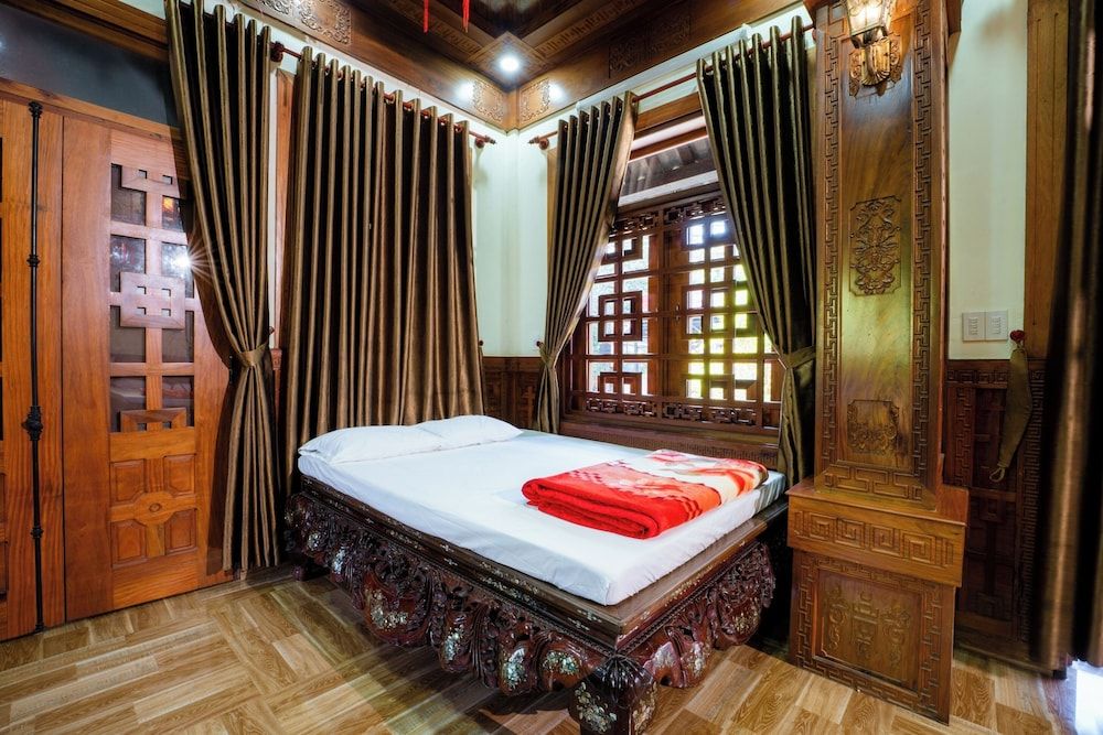 Basic Double or Twin Room, Air conditioning, City View