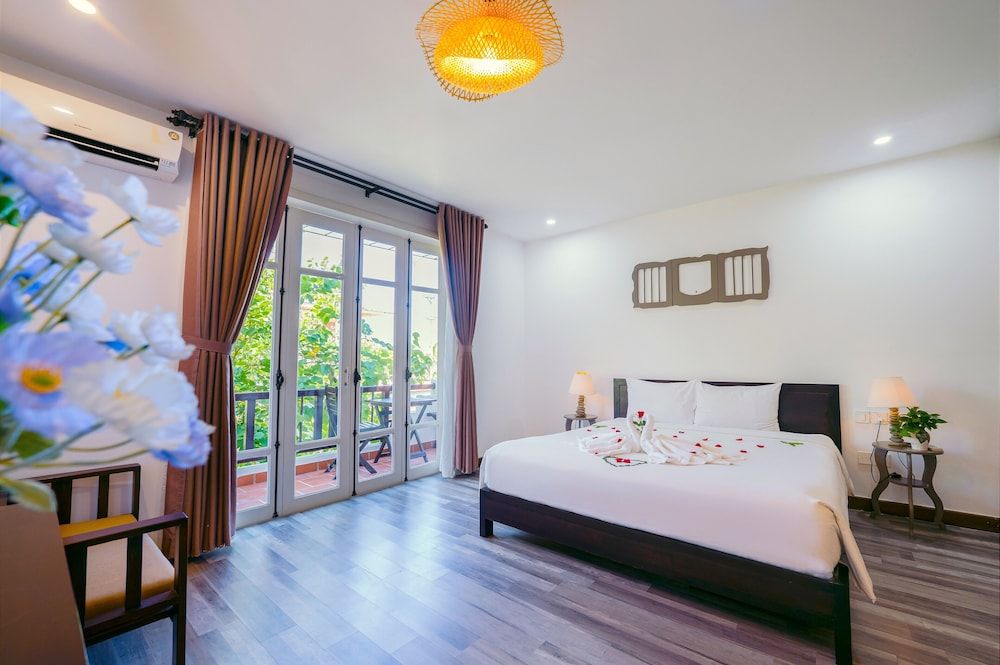Ancient Garden Boutique Hoi An Deluxe Double Room, Garden View 13