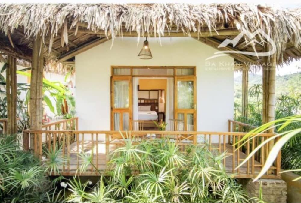 Deluxe Bungalow