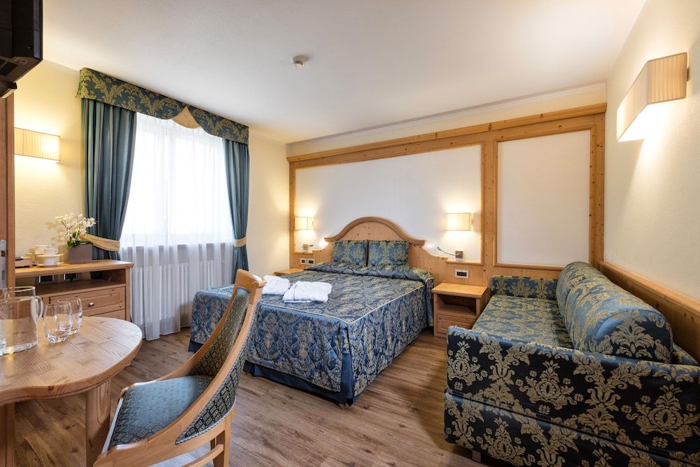 Classic Triple Room (Luna)