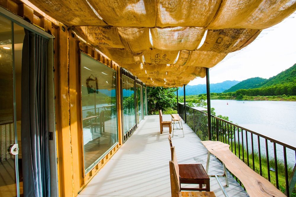 A Little Leaf Homestay Family Room, Balcony, River View 24