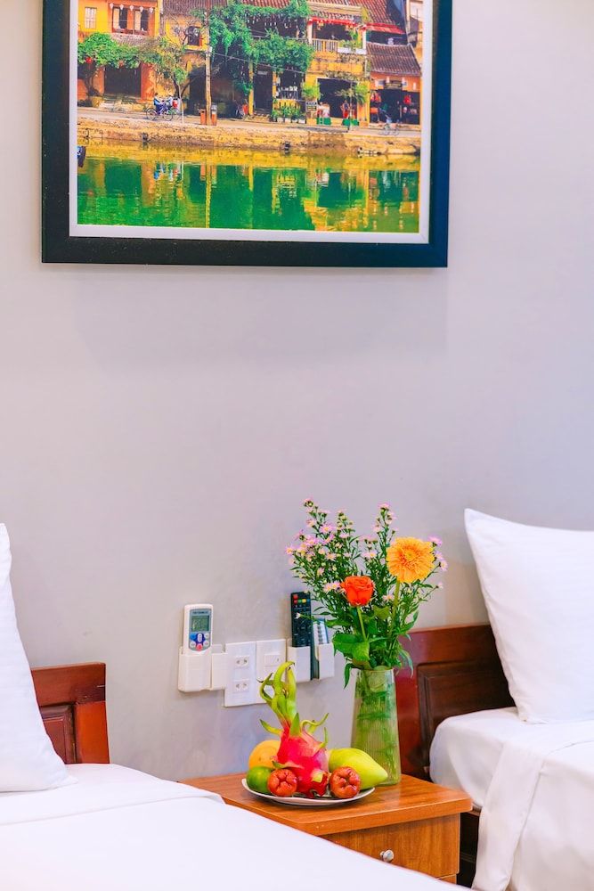 Vinh Khang Homestay Deluxe Double or Twin Room 7