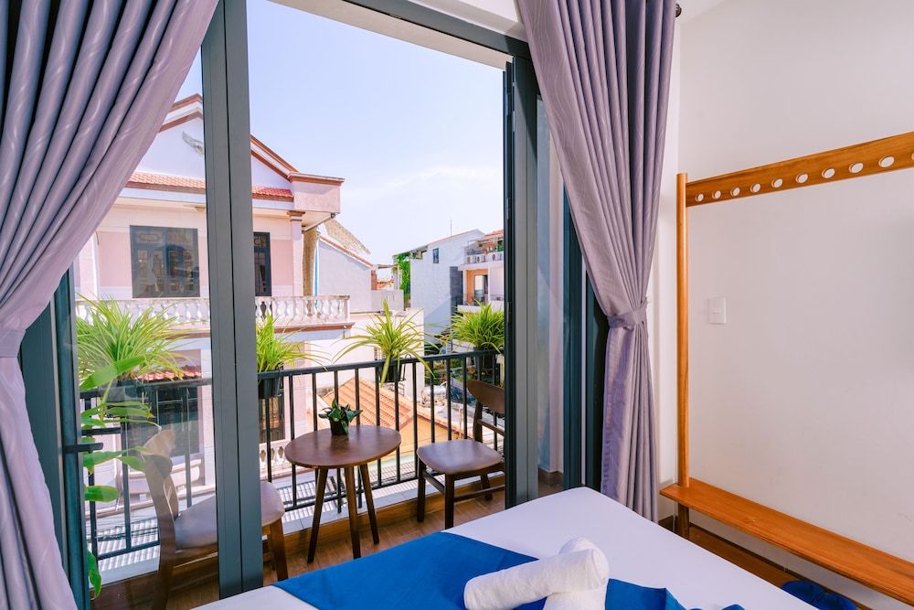 Vinh Khang Homestay Deluxe Triple Room 3