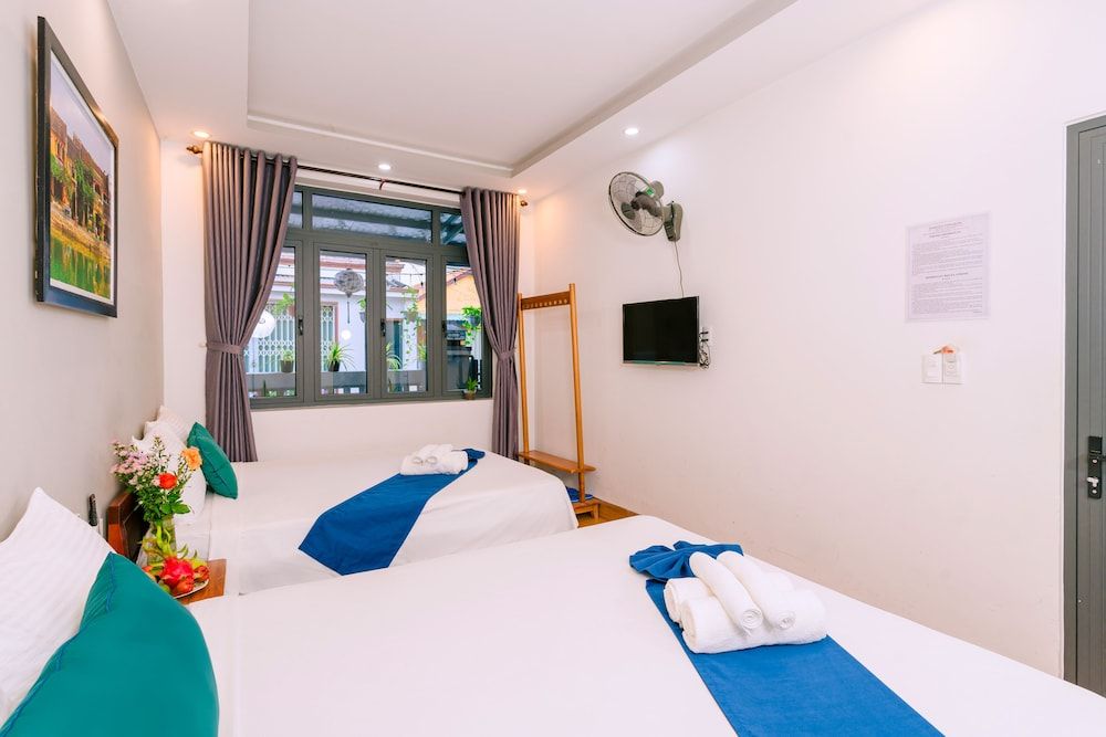 Vinh Khang Homestay Deluxe Quadruple Room 3