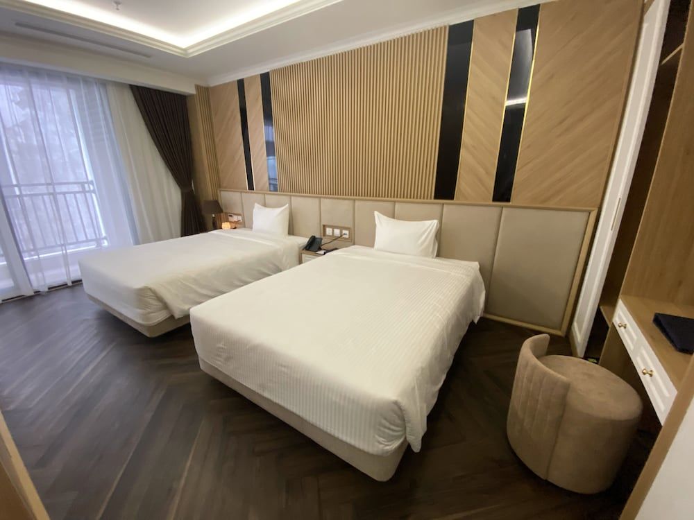 Riverside Hotel Ha Nam Deluxe Double or Twin Room 6