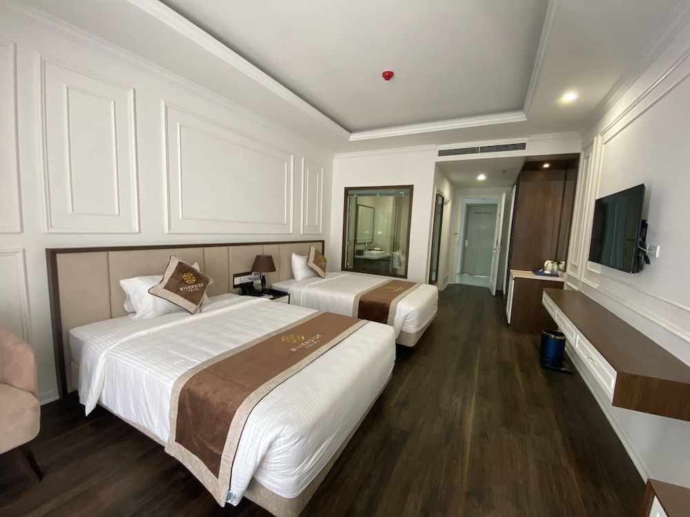 Riverside Hotel Ha Nam Deluxe Double or Twin Room 5