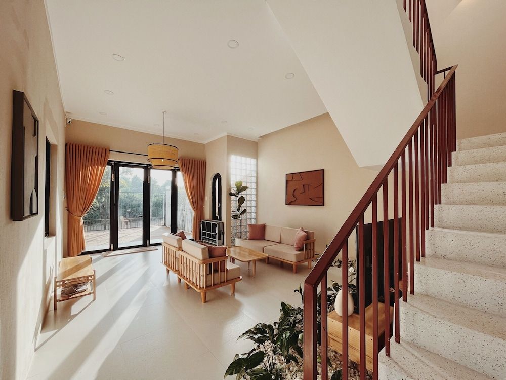 Xom House Bien Ho Basic Double Room 9