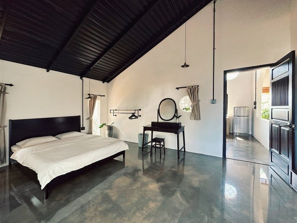 XOM Organic Farm Stay Design House 3