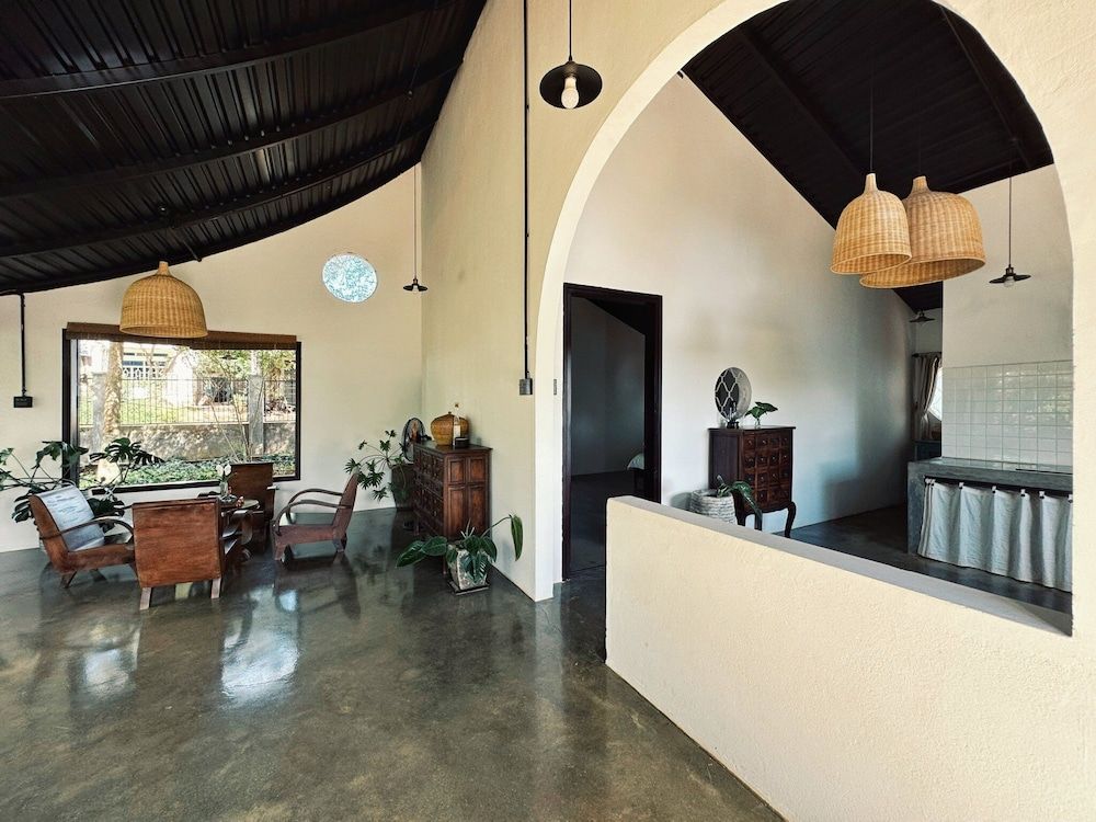 XOM Organic Farm Stay Design House 6