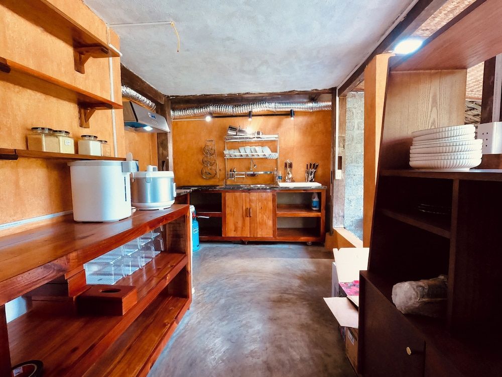 Thavill Retreat Hagiang Deluxe Double Room 13