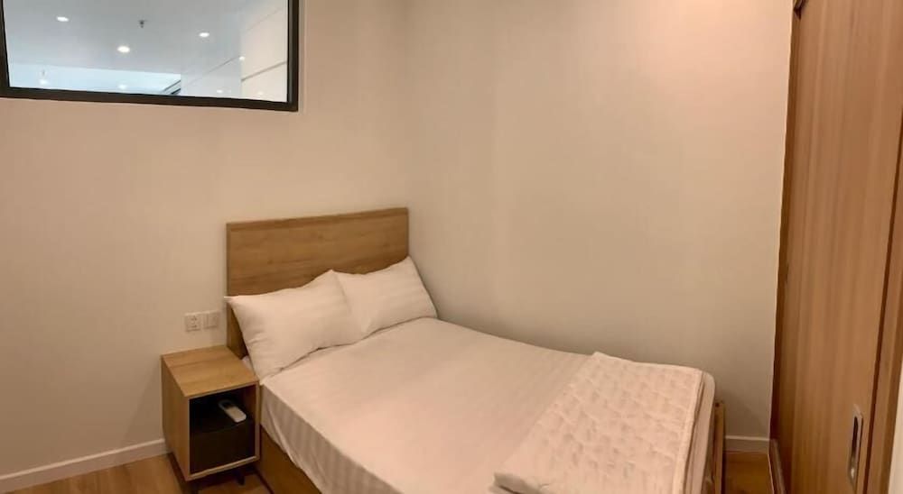 Executive Studio