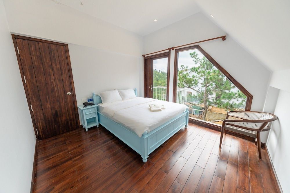 An Nhiên Villa Deluxe Room, Mountain View 3