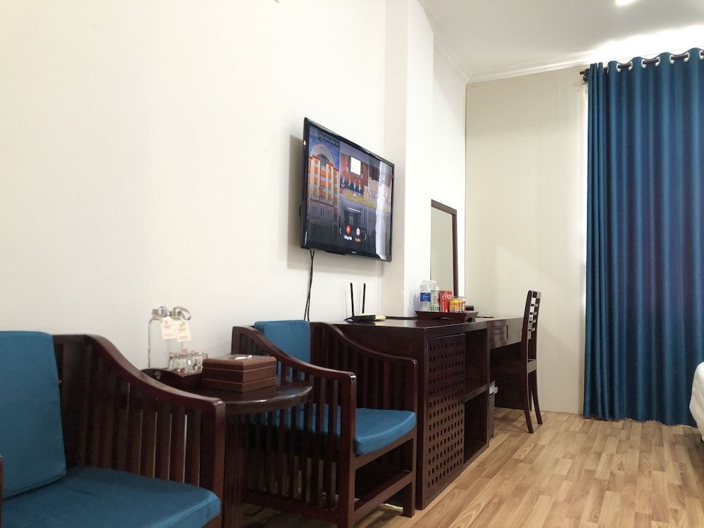 KHACH SAN HUNG VUONG Basic Double Room 2