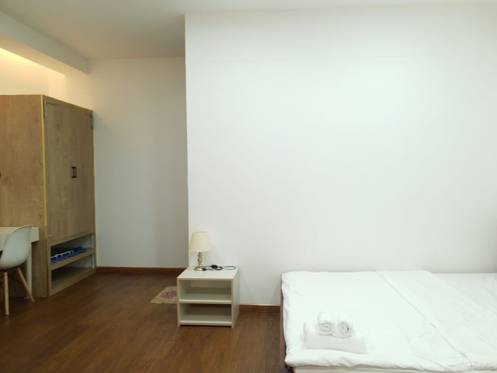 HERO HOSTEL & BILLIARDS Family Quadruple Room 7