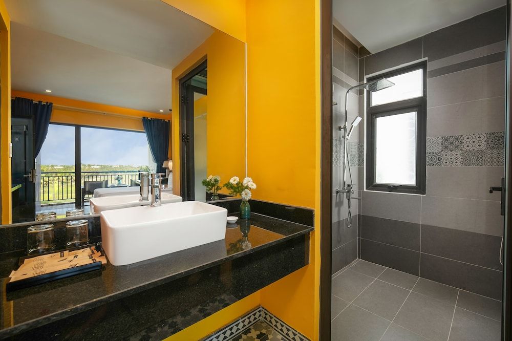 Serene Nature Boutique Resort & Spa Deluxe Room, Patio 5