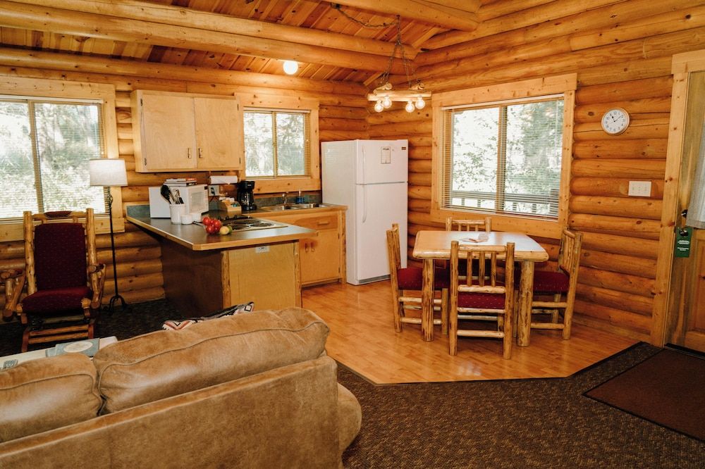 North Forty Resort Premium Cabin, Multiple Beds, Mobility Accessible, Garden View 7